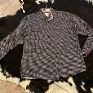 Men’s long sleeve pearl snap shirt